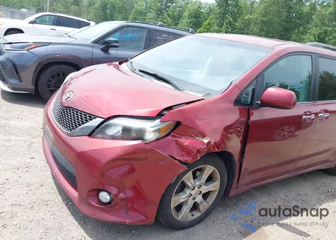2013 Toyota Sienna Se 8 Passenger из США, поврежденный, VIN 5TDXK3DC1DS319134